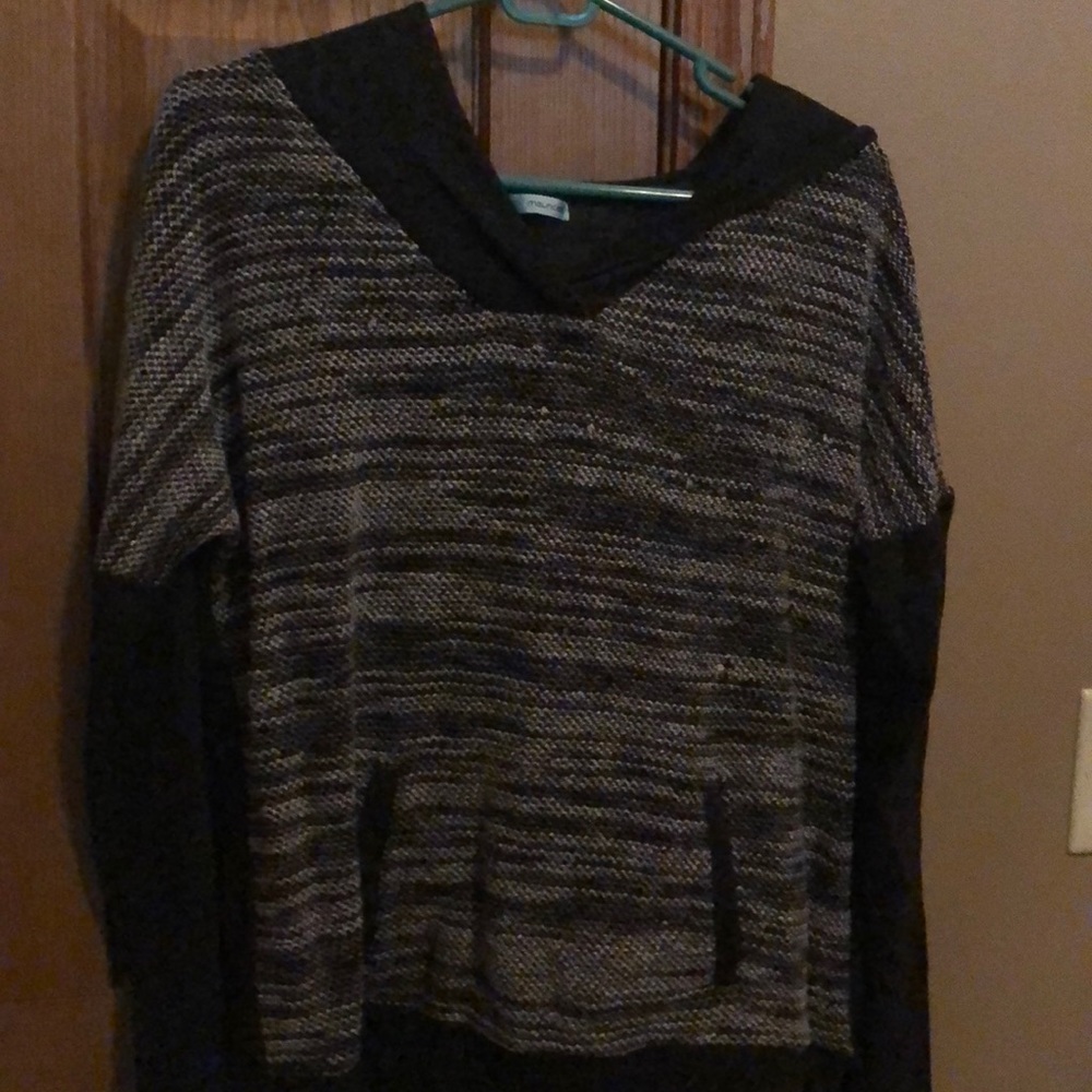 Gray sweater